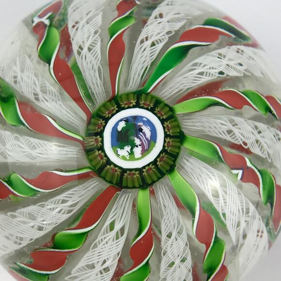 Perthshire 1985 Christmas Crown Shepherd and Sheep Latticinio Twist Paperweight - Picture 7 of 14